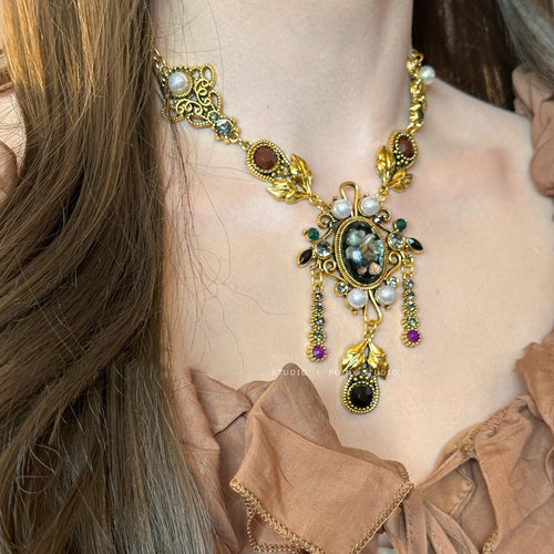 Anne