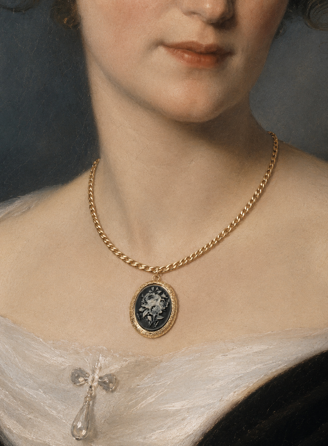 Mary Necklace