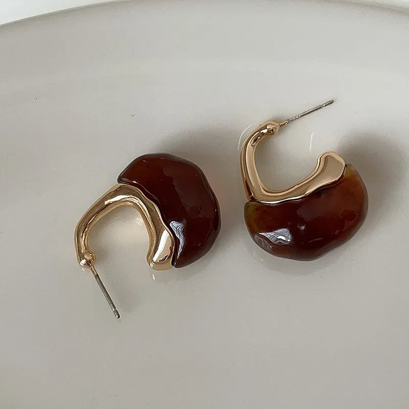 Odessa Earrings | Gold pearl sculptural hoop earrings